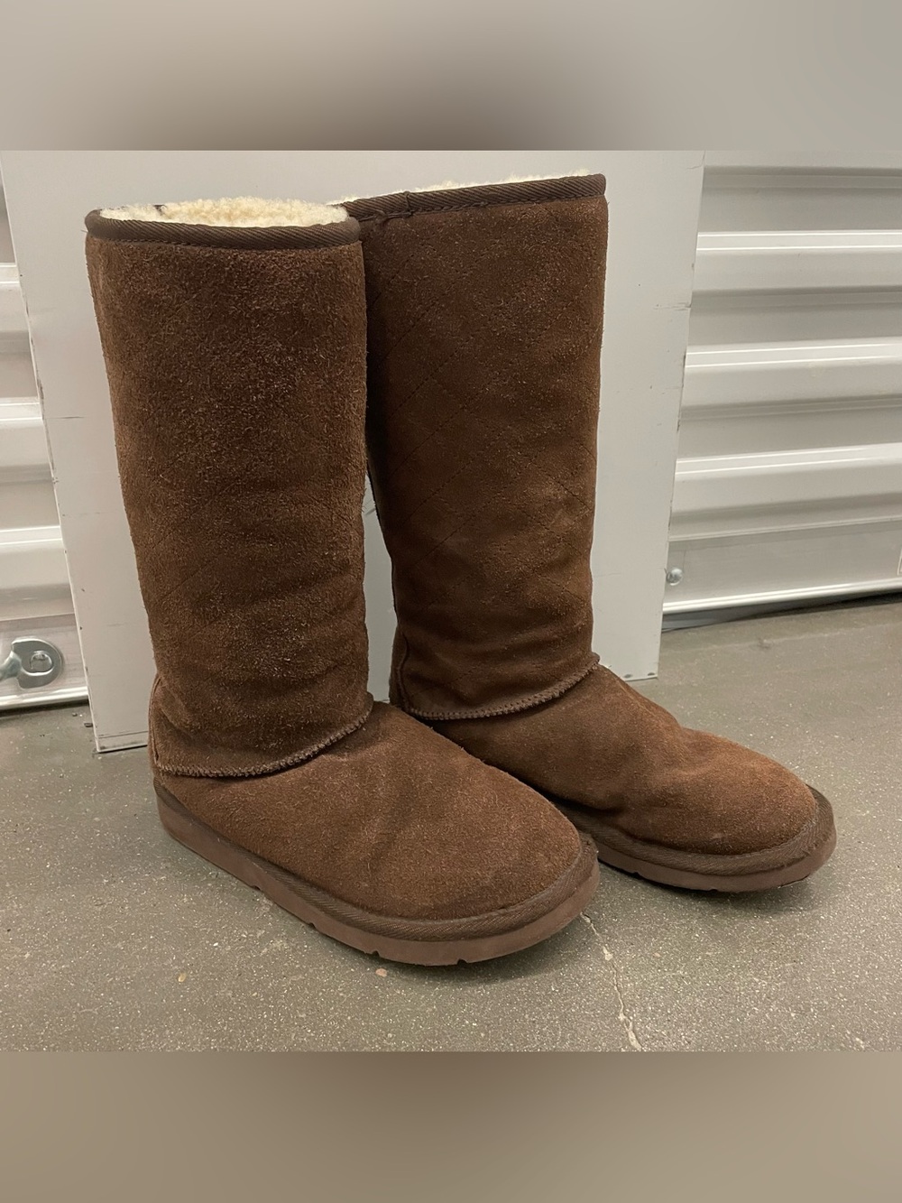 Vintage Rare Y2K UGG Australia 5342 Diamond Quilted Classic Tall Boots 7 Brown